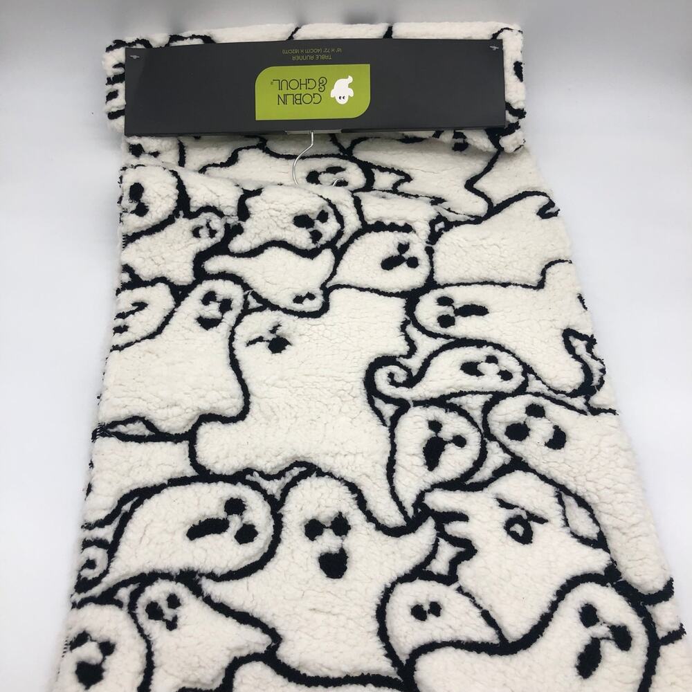 Goblin & Ghoul Sherpa Ghost Table Runner Halloween Black & White New Ghosts